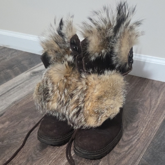 Bally Men\'s Brown Leather Boots with Fur Trim main image 4